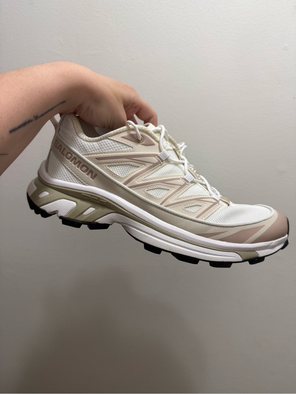 SALOMON XT-6 Expanse Sneakers